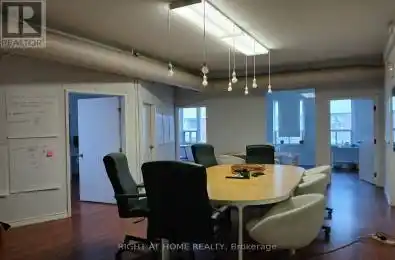 162 John Street Toronto (Waterfront Communities) Ontario M5V2Z5