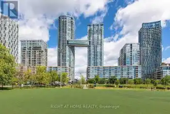 15 Iceboat Terrace Unit# 3303, Toronto (Waterfront Communities), Ontario M5V4A5, 1 Bedroom Bedrooms, ,1 BathroomBathrooms,Condo,For Sale,Iceboat,C12054686