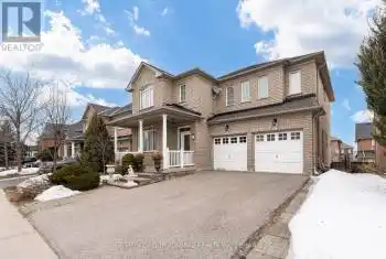 393 Coachwhip Trail, Newmarket (Woodland Hill), Ontario L3X2R2, 4 Bedrooms Bedrooms, ,5 BathroomsBathrooms,All Houses,For Sale,Coachwhip,N12054653