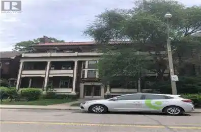 291 St George Street Unit# 4 Toronto (Annex) Ontario M5R2P8