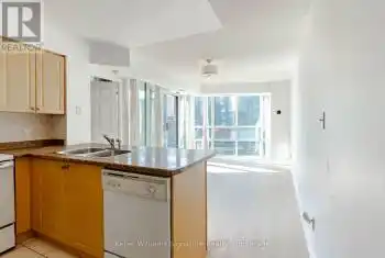 30 Grand Trunk Crescent Unit# 2001, Toronto (Waterfront Communities), Ontario M5J3A4, 1 Bedroom Bedrooms, ,1 BathroomBathrooms,Condo,For Rent,Grand Trunk,C12055306