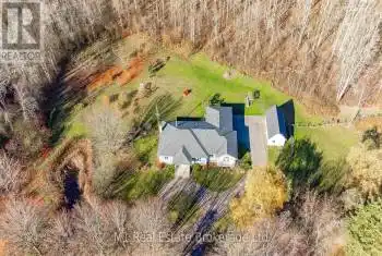 7610 Wellington Road 51 Road, Guelph/Eramosa, Ontario N1H6J2, 3 Bedrooms Bedrooms, ,2 BathroomsBathrooms,All Houses,For Sale,Wellington Road 51,X12052575