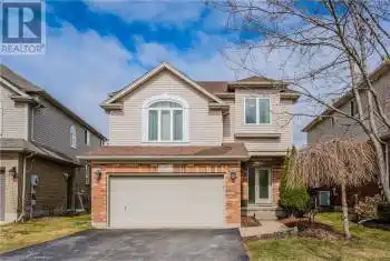 9 PEER Drive, Guelph, Ontario N1C1G9, 3 Bedrooms Bedrooms, ,4 BathroomsBathrooms,All Houses,For Sale,PEER,40712066