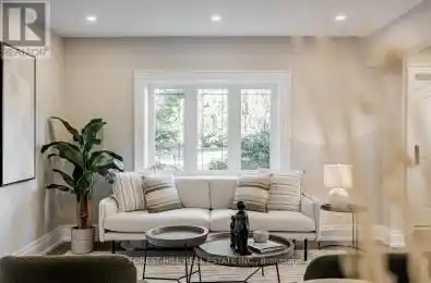 15 Strathallan Boulevard Toronto (Lawrence Park South) Ontario M5N1S8