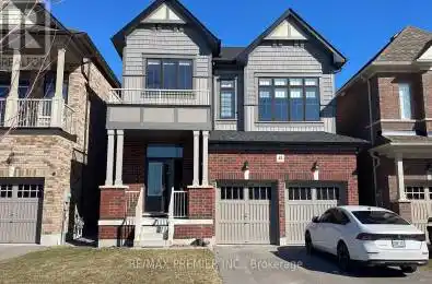 43 Crombie Street Clarington (Bowmanville) Ontario L1C4A1