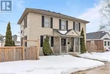 28 Market Street, Brant (Paris), Ontario N3L3A8, 3 Bedrooms Bedrooms, ,2 BathroomsBathrooms,All Houses,For Sale,Market,X12055771