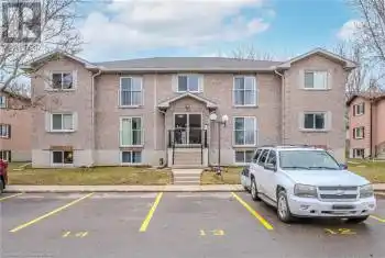 323 NORTHLAKE Drive Unit# 3, Waterloo, Ontario N2V1Z1, 2 Bedrooms Bedrooms, ,1 BathroomBathrooms,Condo,For Sale,NORTHLAKE,40712762