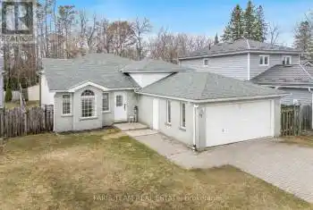 63 Osborn Street, Essa (Angus), Ontario L0M1B0, 4 Bedrooms Bedrooms, ,2 BathroomsBathrooms,All Houses,For Sale,Osborn,N12055866