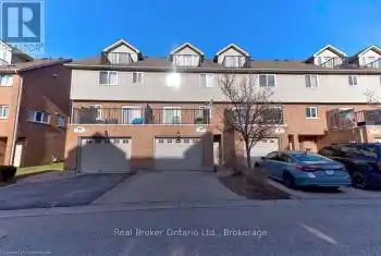 39 Wellington Street, Cambridge, Ontario N1R3Y6, 3 Bedrooms Bedrooms, ,2 BathroomsBathrooms,All Houses,For Sale,Wellington,X12056077