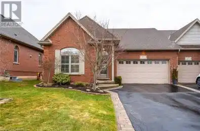 13 IRON BRIDGE Court Caledonia Ontario N3W0A4