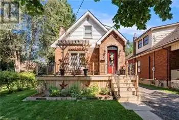 8 DRYDEN Street, Brantford, Ontario N3T2C4, 4 Bedrooms Bedrooms, ,2 BathroomsBathrooms,All Houses,For Sale,DRYDEN,40712159