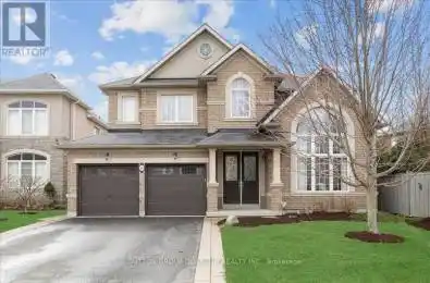46 Woodhouse Street Hamilton (Meadowlands) Ontario L9K0H3