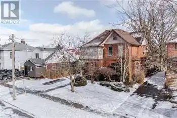 109 TALBOT Street, Simcoe, Ontario N3Y3W6, 4 Bedrooms Bedrooms, ,3 BathroomsBathrooms,All Houses,For Sale,TALBOT,40712922