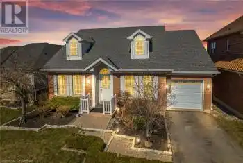 38 COLE Crescent, Niagara-on-the-Lake, Ontario L0S1J0, 4 Bedrooms Bedrooms, ,3 BathroomsBathrooms,All Houses,For Sale,COLE,40711916