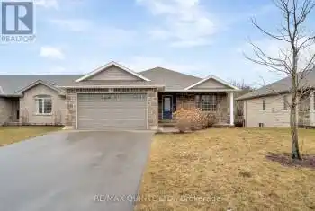 7 Aspen Drive, Quinte West (Murray Ward), Ontario K8V0C6, 3 Bedrooms Bedrooms, ,2 BathroomsBathrooms,All Houses,For Sale,Aspen,X12055848