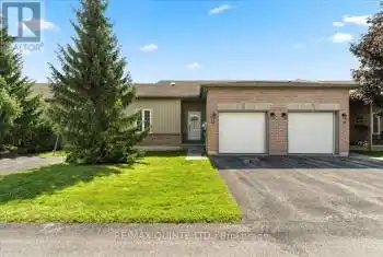 1 Rosemary Court Unit# 12, Prince Edward County (Picton), Ontario K0K2T0, 2 Bedrooms Bedrooms, ,1 BathroomBathrooms,All Houses,For Sale,Rosemary,X12056812