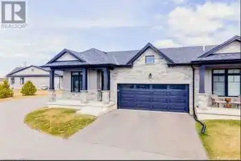 18 CRANBERRY Crescent, Simcoe, Ontario N3Y4R5, 2 Bedrooms Bedrooms, ,2 BathroomsBathrooms,All Houses,For Sale,CRANBERRY,40712639