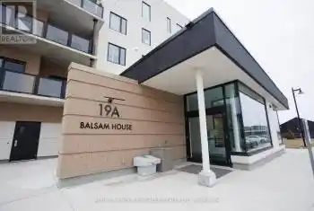 19A West Street Unit# 302, Kawartha Lakes (Fenelon Falls), Ontario K0M1N0, 2 Bedrooms Bedrooms, ,2 BathroomsBathrooms,Condo,For Sale,West,X12057196