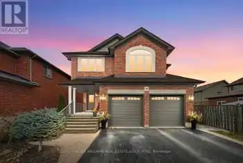 10 Meadowglen Boulevard, Halton Hills (Georgetown), Ontario L7G6H9, 4 Bedrooms Bedrooms, ,4 BathroomsBathrooms,All Houses,For Sale,Meadowglen,W12054224