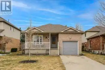 38 Milligan Street, Centre Wellington (Fergus), Ontario N1M3R3, 4 Bedrooms Bedrooms, ,2 BathroomsBathrooms,All Houses,For Sale,Milligan,X12052889