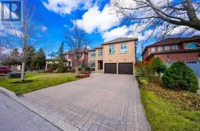 182 Clover Leaf Street Vaughan (East Woodbridge) Ontario L4L5H7