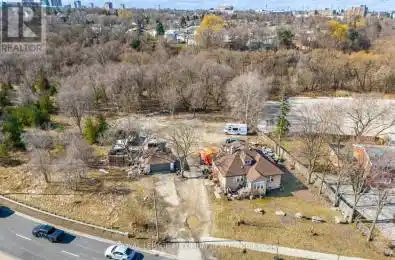 255 Albion Road Toronto (Elms-Old Rexdale) Ontario M9W3P1