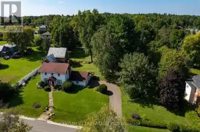 6 NADOBNY Lane Renfrew Ontario K7V3Z9