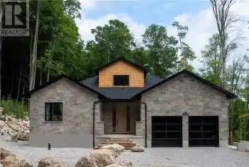 14 16TH Avenue Unit# 14, South Bruce Peninsula, Ontario N0H2T0, 4 Bedrooms Bedrooms, ,3 BathroomsBathrooms,All Houses,For Sale,16TH,40712284