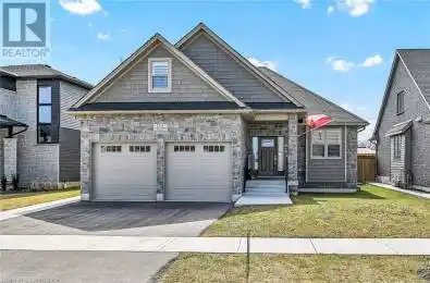 13 CUMBERLAND Street Brantford Ontario N3S7J6