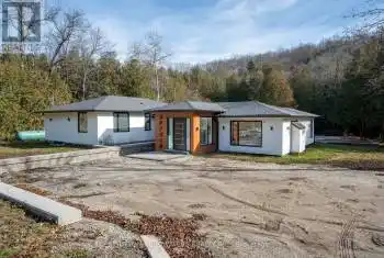 307246 Hockley Road, Mono, Ontario L9W6N7, 4 Bedrooms Bedrooms, ,4 BathroomsBathrooms,All Houses,For Sale,Hockley,X12055172