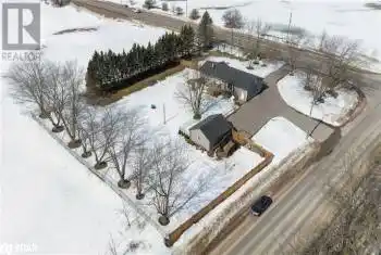 6537 COUNTY RD 9 Road, Clearview, Ontario L0M1S0, 2 Bedrooms Bedrooms, ,2 BathroomsBathrooms,All Houses,For Sale,COUNTY RD 9,40713034