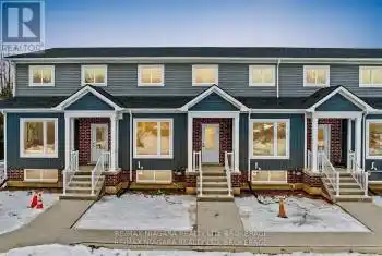100 Welland Road Unit# 7, Pelham (662 - Fonthill), Ontario L0S1E4, 3 Bedrooms Bedrooms, ,2 BathroomsBathrooms,All Houses,For Sale,Welland,X12057786