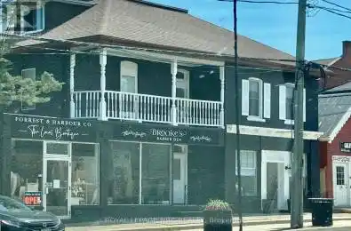4-6 ONTARIO Street Unit# 2 Grimsby Ontario L3M3G9