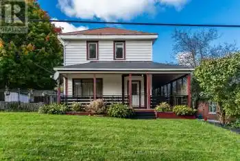 326 LAFONTAINE Road, Tiny, Ontario L9M0H1, 6 Bedrooms Bedrooms, ,2 BathroomsBathrooms,All Houses,For Sale,LAFONTAINE,S12058010