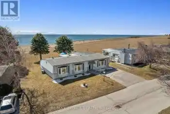 19 Bluffs Road, Clarington (Newcastle), Ontario L1B1A3, 2 Bedrooms Bedrooms, ,2 BathroomsBathrooms,All Houses,For Sale,Bluffs,E12057851