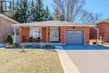26 LORRAINE Drive, Cambridge, Ontario N1R6P6, 4 Bedrooms Bedrooms, ,3 BathroomsBathrooms,All Houses,For Sale,LORRAINE,40706911