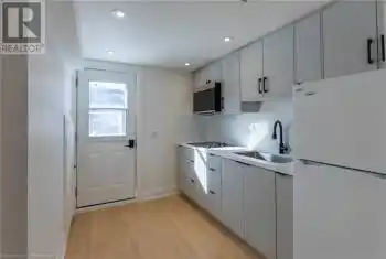 1 ELDRID Court Unit# Basement, Grimsby, Ontario L3M1Z1, 2 Bedrooms Bedrooms, ,1 BathroomBathrooms,All Houses,For Rent,ELDRID,40712958