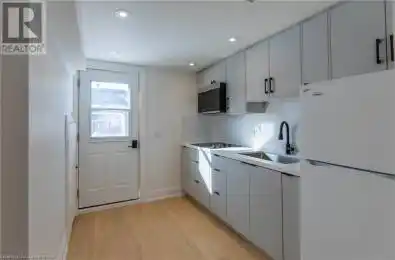1 ELDRID Court Unit# Basement Grimsby Ontario L3M1Z1