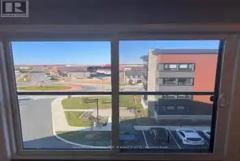 118 Summersides Boulevard Unit# 400, Pelham (662 - Fonthill), Ontario L0S1E1, 1 Bedroom Bedrooms, ,1 BathroomBathrooms,All Houses,For Sale,Summersides,X12058247