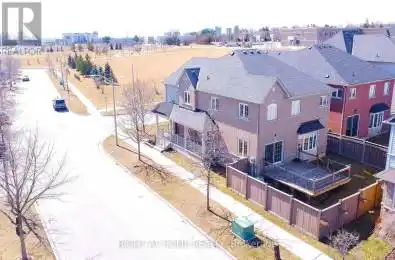 17 Mcginty Avenue Ajax (Central East) Ontario L1Z0J6