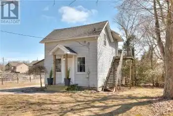 150 HAVELOCK Avenue, Listowel, Ontario N4W2A4, 2 Bedrooms Bedrooms, ,2 BathroomsBathrooms,All Houses,For Sale,HAVELOCK,40711840