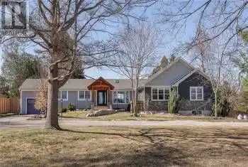 307 CONCESSION 8E Road, Carlisle, Ontario L8N2Z7, 4 Bedrooms Bedrooms, ,3 BathroomsBathrooms,All Houses,For Sale,CONCESSION 8E,40712311