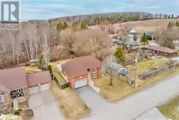 5 DEN BOER Road, Everett, Ontario L0M1J0, 4 Bedrooms Bedrooms, ,3 BathroomsBathrooms,All Houses,For Sale,DEN BOER,40712760