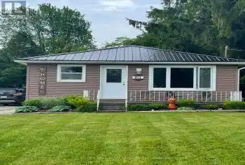 401 George Street, South Bruce Peninsula, Ontario N0H2T0, 5 Bedrooms Bedrooms, ,2 BathroomsBathrooms,All Houses,For Sale,George,X12058565