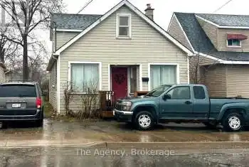 222 Crowland Avenue, Welland (773 - Lincoln/Crowland), Ontario L3B1X3, 4 Bedrooms Bedrooms, ,1 BathroomBathrooms,All Houses,For Sale,Crowland,X12058647