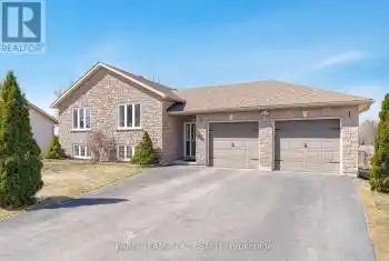 1032 Flos Road 4, Springwater (Phelpston), Ontario L0L0A9, 6 Bedrooms Bedrooms, ,3 BathroomsBathrooms,All Houses,For Sale,Flos Road 4,S12058760