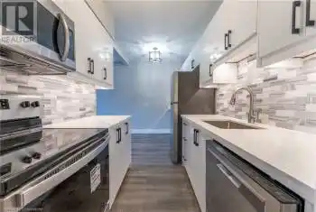 326 HUNTER Street Unit# 201, Hamilton, Ontario L8N1N6, 2 Bedrooms Bedrooms, ,1 BathroomBathrooms,Condo,For Rent,HUNTER,40712853