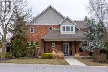 6305 Stonefield Park, Niagara Falls (206 - Stamford), Ontario L2J4K1, 2 Bedrooms Bedrooms, ,3 BathroomsBathrooms,All Houses,For Sale,Stonefield,X12053364