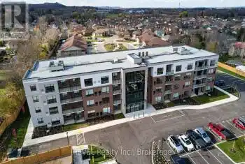 3998 VICTORIA Avenue Unit# 309, Lincoln (980 - Lincoln-Jordan/Vineland), Ontario L0R2C0, 2 Bedrooms Bedrooms, ,1 BathroomBathrooms,Condo,For Sale,VICTORIA,X12052681