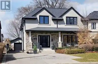 36 Manor Haven Road Toronto (Englemount-Lawrence) Ontario M6A2J1